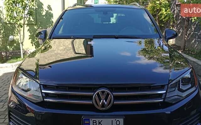 Синий Фольксваген Туарег, объемом двигателя 2.97 л и пробегом 320 тыс. км за 21500 $, фото 1 на Automoto.ua