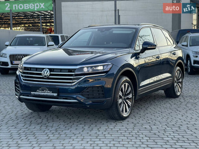 Синій Фольксваген Туарег, об'ємом двигуна 2.97 л та пробігом 90 тис. км за 37700 $, фото 1 на Automoto.ua