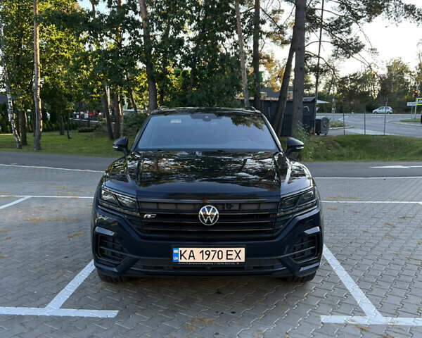 Синий Фольксваген Туарег, объемом двигателя 2.97 л и пробегом 160 тыс. км за 56600 $, фото 1 на Automoto.ua
