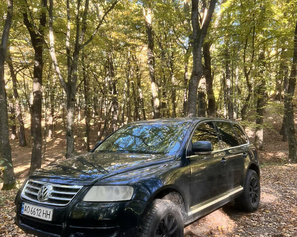 Зелений Фольксваген Туарег, об'ємом двигуна 2.46 л та пробігом 398 тис. км за 6500 $, фото 1 на Automoto.ua