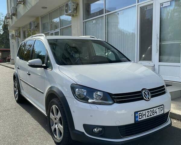 Білий Фольксваген Туран, об'ємом двигуна 1.4 л та пробігом 187 тис. км за 9000 $, фото 1 на Automoto.ua