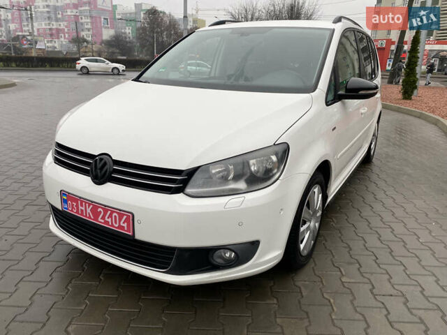 Білий Фольксваген Туран, об'ємом двигуна 1.6 л та пробігом 249 тис. км за 9100 $, фото 1 на Automoto.ua
