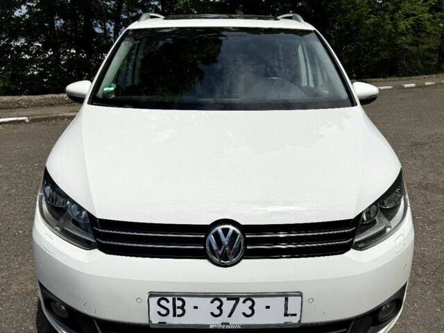 Белый Фольксваген Туран, объемом двигателя 1.6 л и пробегом 258 тыс. км за 10600 $, фото 1 на Automoto.ua