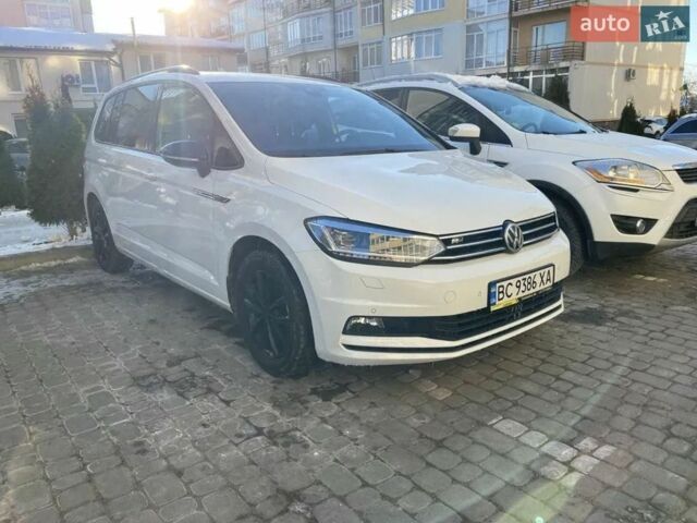 Білий Фольксваген Туран, об'ємом двигуна 1.97 л та пробігом 353 тис. км за 12500 $, фото 1 на Automoto.ua