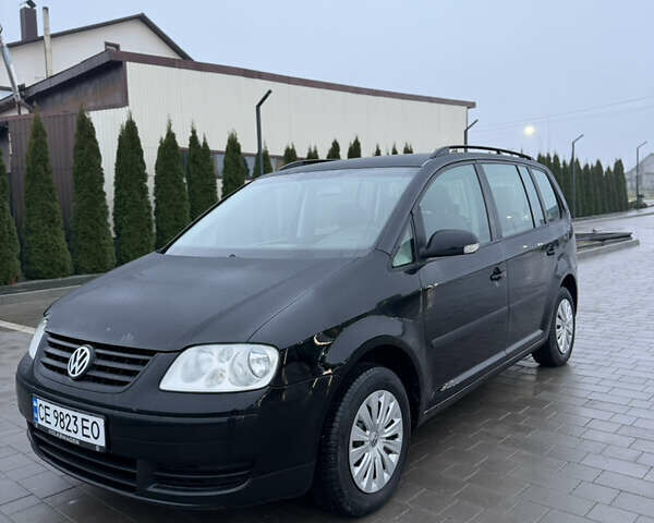 Чорний Фольксваген Туран, об'ємом двигуна 1.6 л та пробігом 290 тис. км за 5550 $, фото 1 на Automoto.ua