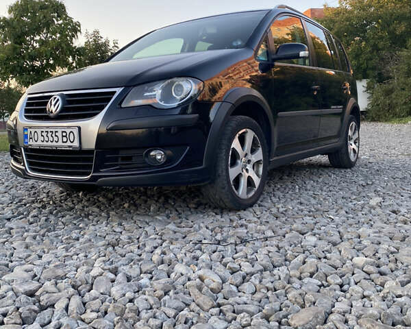 Чорний Фольксваген Туран, об'ємом двигуна 1.9 л та пробігом 268 тис. км за 6200 $, фото 1 на Automoto.ua