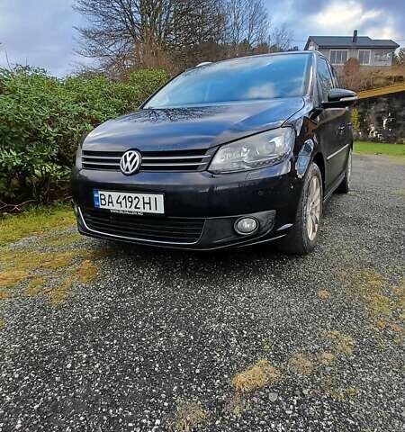 Чорний Фольксваген Туран, об'ємом двигуна 1.6 л та пробігом 208 тис. км за 9500 $, фото 1 на Automoto.ua