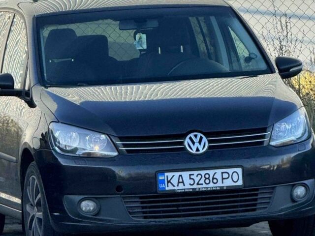 Чорний Фольксваген Туран, об'ємом двигуна 1 л та пробігом 230 тис. км за 8500 $, фото 1 на Automoto.ua