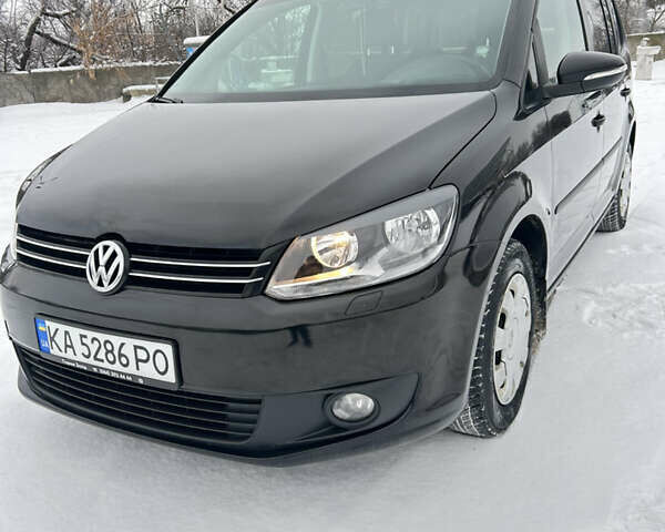 Чорний Фольксваген Туран, об'ємом двигуна 1.39 л та пробігом 226 тис. км за 8550 $, фото 1 на Automoto.ua