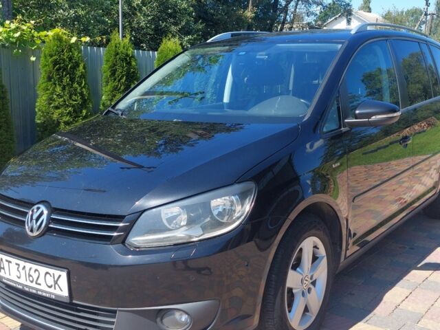 Черный Фольксваген Туран, объемом двигателя 0 л и пробегом 276 тыс. км за 10200 $, фото 1 на Automoto.ua