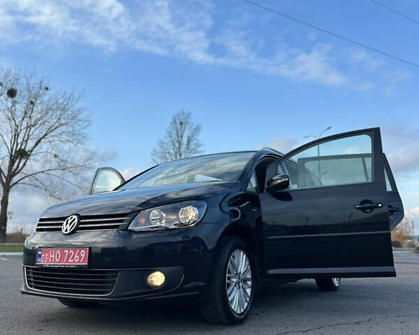 Чорний Фольксваген Туран, об'ємом двигуна 1.97 л та пробігом 223 тис. км за 13500 $, фото 1 на Automoto.ua