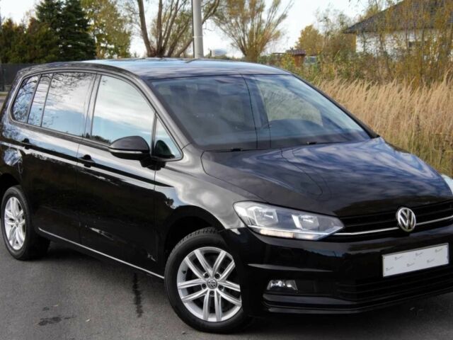 Черный Фольксваген Туран, объемом двигателя 1.6 л и пробегом 89 тыс. км за 12300 $, фото 1 на Automoto.ua