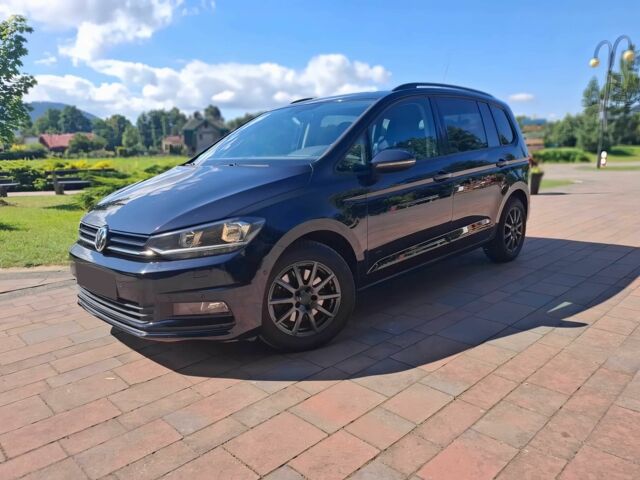 Черный Фольксваген Туран, объемом двигателя 2 л и пробегом 40 тыс. км за 7500 $, фото 1 на Automoto.ua