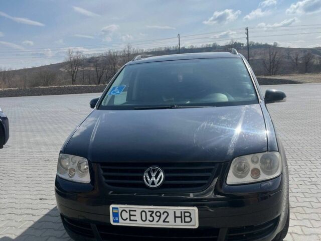 Чорний Фольксваген Туран, об'ємом двигуна 1.6 л та пробігом 275 тис. км за 5000 $, фото 1 на Automoto.ua