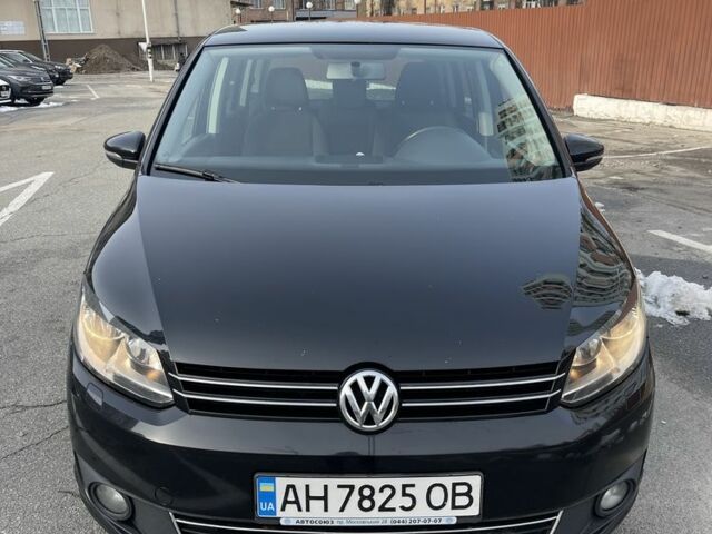 Черный Фольксваген Туран, объемом двигателя 2 л и пробегом 216 тыс. км за 11999 $, фото 1 на Automoto.ua