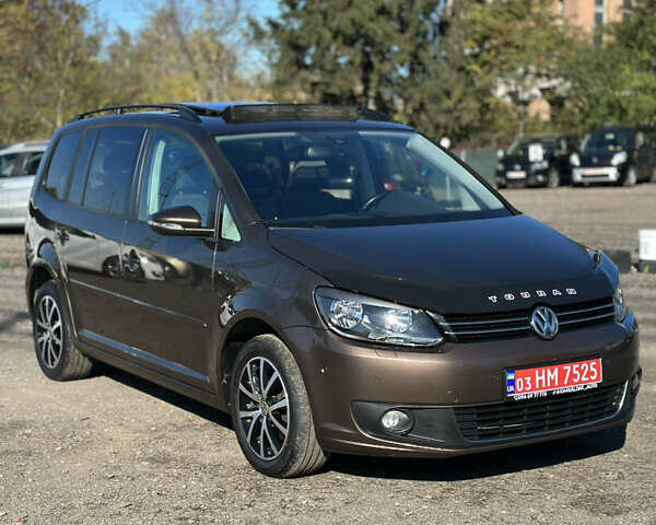 Коричневый Фольксваген Туран, объемом двигателя 1.4 л и пробегом 199 тыс. км за 9800 $, фото 1 на Automoto.ua