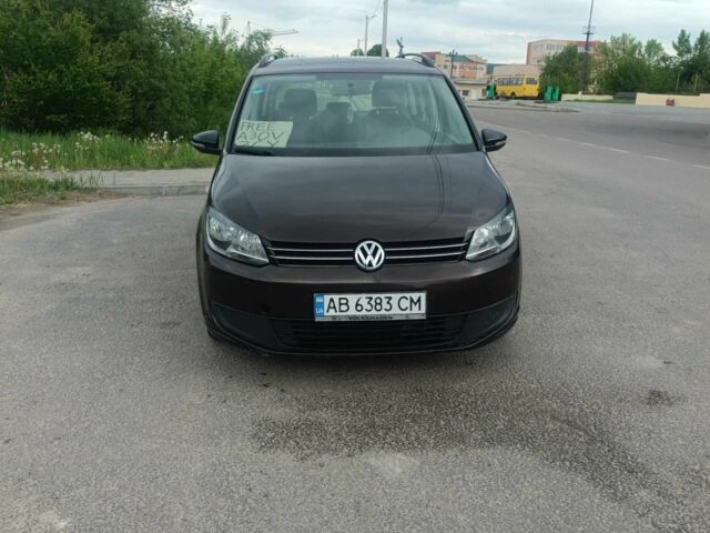 Коричневый Фольксваген Туран, объемом двигателя 1.6 л и пробегом 283 тыс. км за 8500 $, фото 1 на Automoto.ua