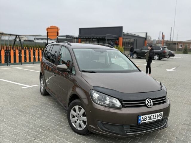 Коричневий Фольксваген Туран, об'ємом двигуна 1.4 л та пробігом 204 тис. км за 8500 $, фото 1 на Automoto.ua