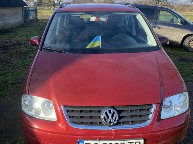Червоний Фольксваген Туран, об'ємом двигуна 1.6 л та пробігом 3 тис. км за 5200 $, фото 1 на Automoto.ua