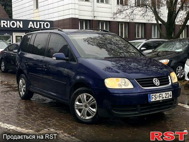 Фольксваген Туран, объемом двигателя 1.9 л и пробегом 228 тыс. км за 3600 $, фото 1 на Automoto.ua