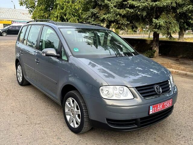 Фольксваген Туран, об'ємом двигуна 1.6 л та пробігом 192 тис. км за 6300 $, фото 1 на Automoto.ua