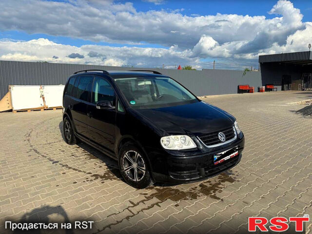 Фольксваген Туран, объемом двигателя 1.6 л и пробегом 0 тыс. км за 5000 $, фото 1 на Automoto.ua