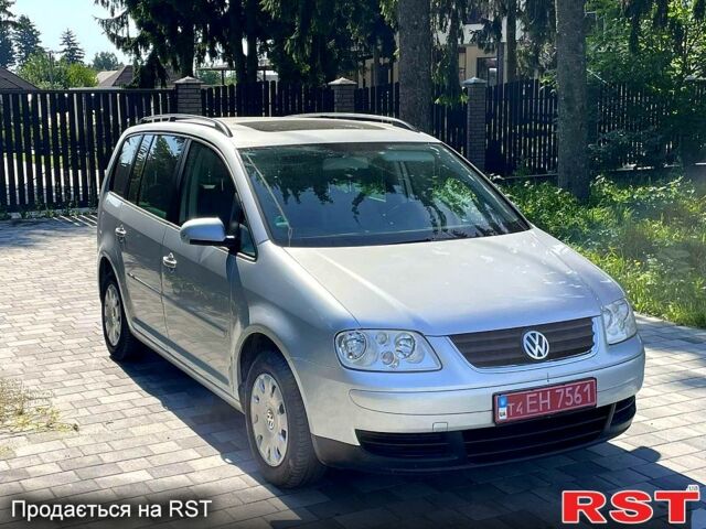 Фольксваген Туран, объемом двигателя 1.6 л и пробегом 212 тыс. км за 6000 $, фото 1 на Automoto.ua