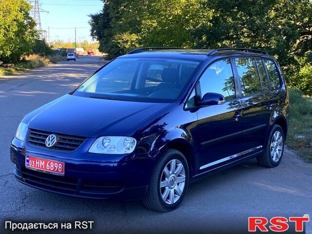 Фольксваген Туран, объемом двигателя 1.6 л и пробегом 174 тыс. км за 6300 $, фото 1 на Automoto.ua