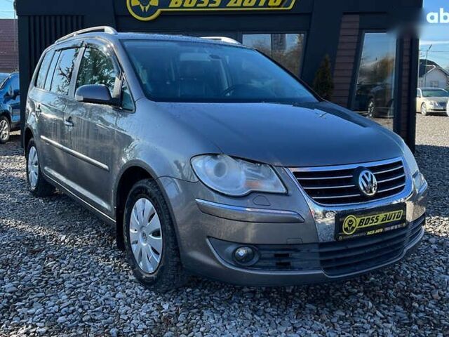 Фольксваген Туран, об'ємом двигуна 1.4 л та пробігом 242 тис. км за 6900 $, фото 1 на Automoto.ua