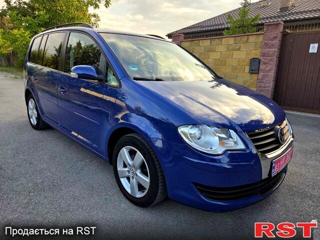 Фольксваген Туран, объемом двигателя 2 л и пробегом 186 тыс. км за 7999 $, фото 1 на Automoto.ua