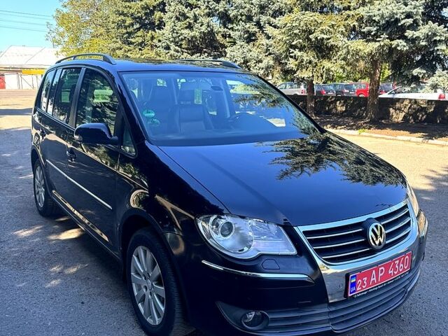 Фольксваген Туран, об'ємом двигуна 1.4 л та пробігом 201 тис. км за 7100 $, фото 1 на Automoto.ua