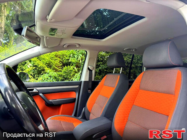 Фольксваген Туран, объемом двигателя 1.4 л и пробегом 214 тыс. км за 8600 $, фото 1 на Automoto.ua