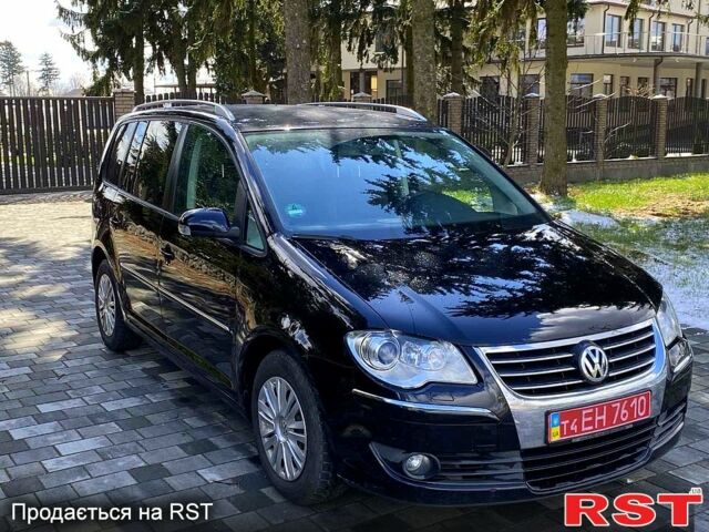 Фольксваген Туран, объемом двигателя 1.6 л и пробегом 189 тыс. км за 7600 $, фото 1 на Automoto.ua