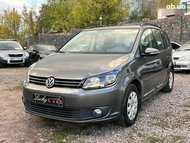 Фольксваген Туран, объемом двигателя 1.6 л и пробегом 267 тыс. км за 11200 $, фото 1 на Automoto.ua