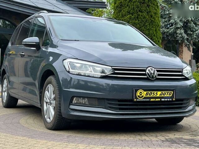 Фольксваген Туран, объемом двигателя 2 л и пробегом 198 тыс. км за 17999 $, фото 1 на Automoto.ua