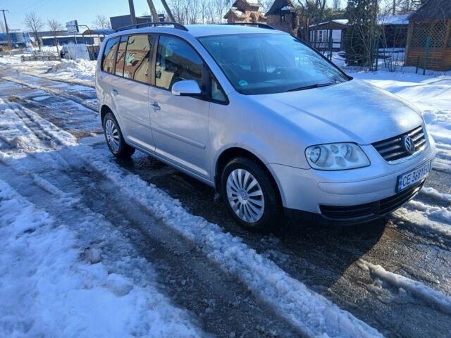 Сірий Фольксваген Туран, об'ємом двигуна 1.6 л та пробігом 200 тис. км за 4650 $, фото 1 на Automoto.ua