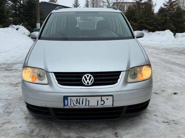 Серый Фольксваген Туран, объемом двигателя 0 л и пробегом 280 тыс. км за 2999 $, фото 1 на Automoto.ua