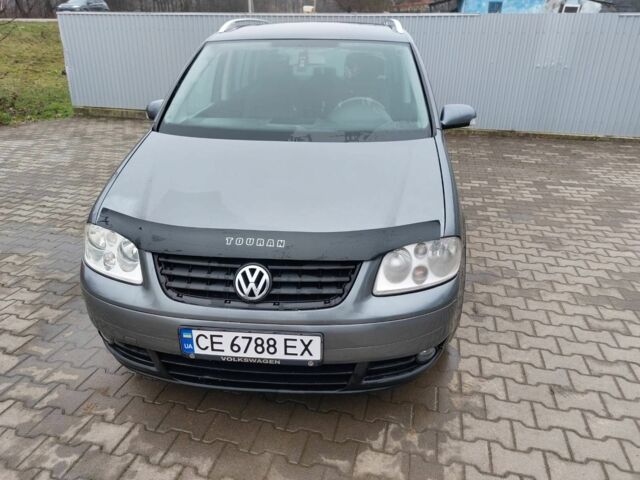 Серый Фольксваген Туран, объемом двигателя 2 л и пробегом 320 тыс. км за 6200 $, фото 1 на Automoto.ua