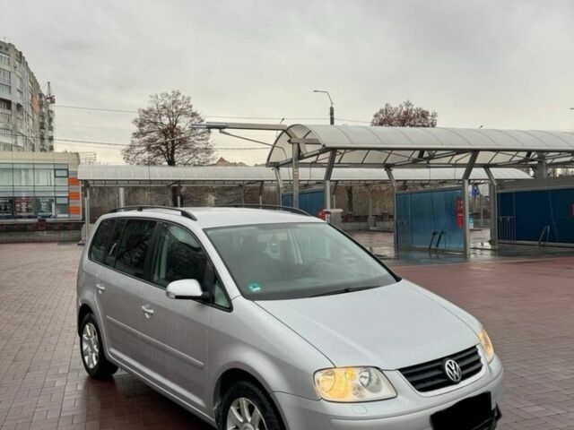 Сірий Фольксваген Туран, об'ємом двигуна 1.9 л та пробігом 340 тис. км за 3100 $, фото 1 на Automoto.ua