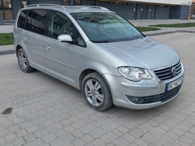Сірий Фольксваген Туран, об'ємом двигуна 1.4 л та пробігом 237 тис. км за 6200 $, фото 1 на Automoto.ua