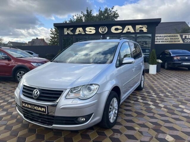 Сірий Фольксваген Туран, об'ємом двигуна 1.4 л та пробігом 220 тис. км за 8850 $, фото 1 на Automoto.ua