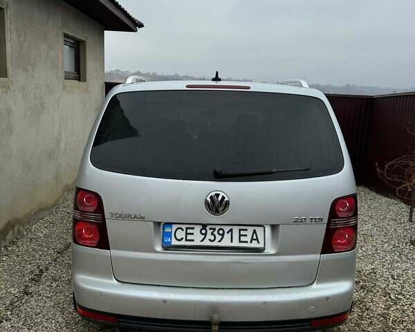 Сірий Фольксваген Туран, об'ємом двигуна 1.97 л та пробігом 296 тис. км за 7331 $, фото 1 на Automoto.ua