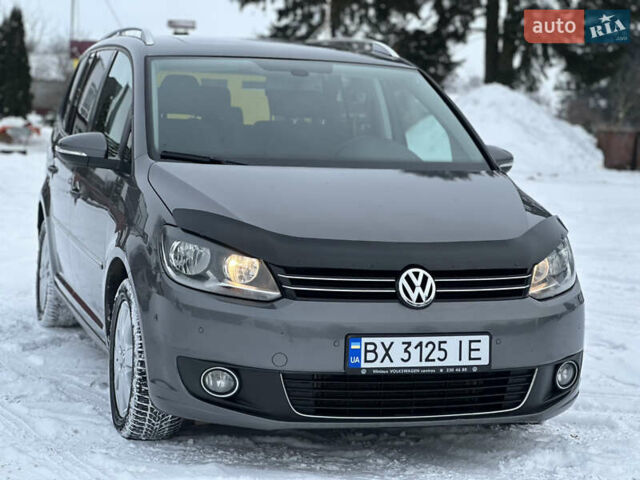 Сірий Фольксваген Туран, об'ємом двигуна 1.6 л та пробігом 267 тис. км за 9650 $, фото 1 на Automoto.ua