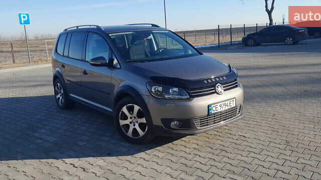 Сірий Фольксваген Туран, об'ємом двигуна 1.6 л та пробігом 238 тис. км за 11900 $, фото 1 на Automoto.ua