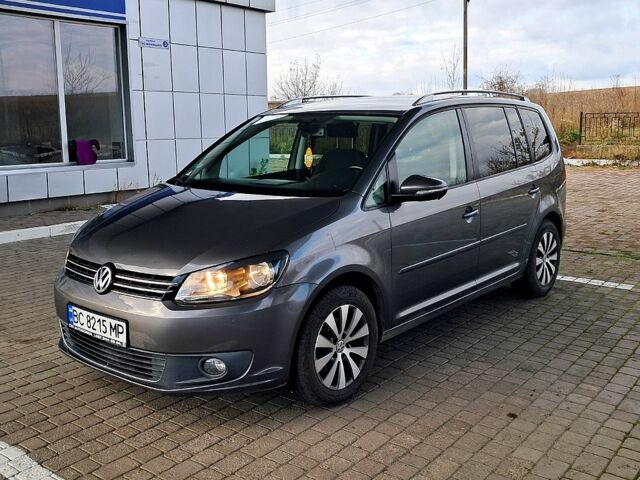 Сірий Фольксваген Туран, об'ємом двигуна 1.6 л та пробігом 268 тис. км за 10200 $, фото 1 на Automoto.ua