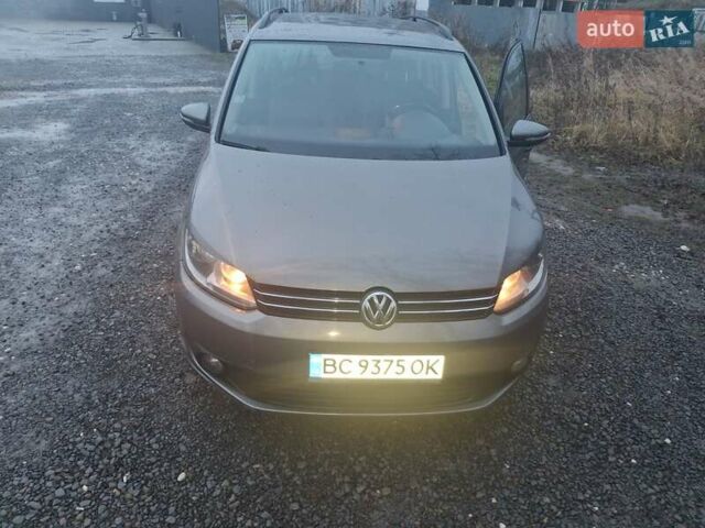 Серый Фольксваген Туран, объемом двигателя 1.6 л и пробегом 276 тыс. км за 8700 $, фото 1 на Automoto.ua