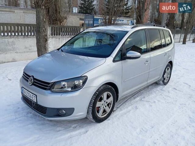 Сірий Фольксваген Туран, об'ємом двигуна 1.6 л та пробігом 263 тис. км за 10300 $, фото 1 на Automoto.ua