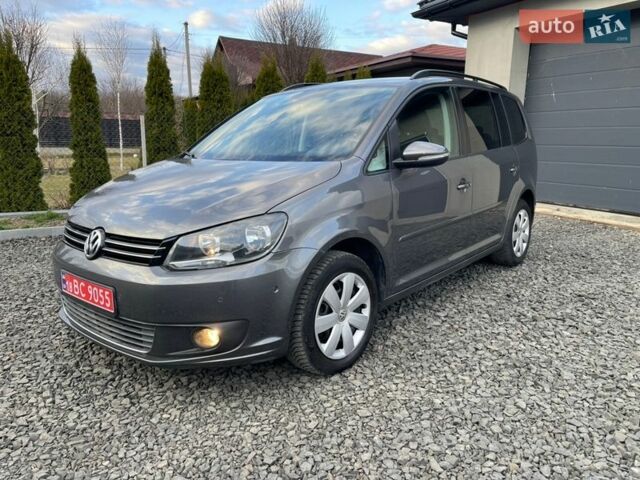 Серый Фольксваген Туран, объемом двигателя 1.4 л и пробегом 197 тыс. км за 7500 $, фото 1 на Automoto.ua