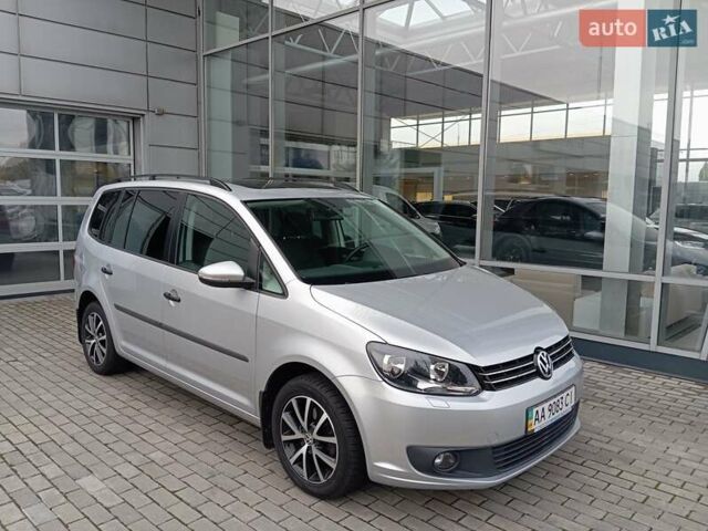 Серый Фольксваген Туран, объемом двигателя 1.39 л и пробегом 169 тыс. км за 11200 $, фото 1 на Automoto.ua