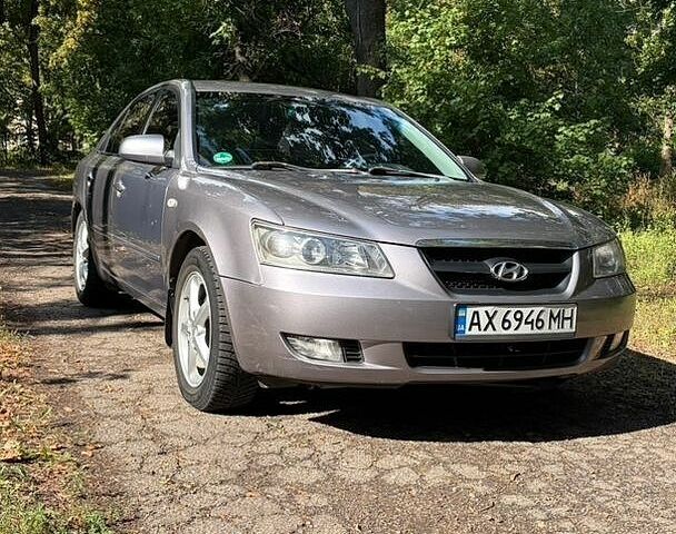 Сірий Фольксваген Туран, об'ємом двигуна 0 л та пробігом 222 тис. км за 2007 $, фото 1 на Automoto.ua